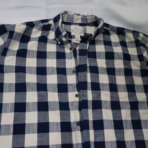 St. John's Bay Quality Menswear Navy and White Plaid Shirt